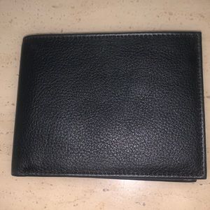 PERRY ELLIS WALLET